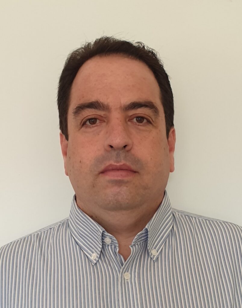 ד״ר נדב אסטמן